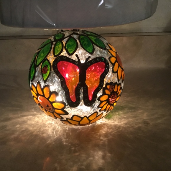 New Hand Painted Sunflowers, Butterfly and Dragonfly lamp - Picture 2 of 5